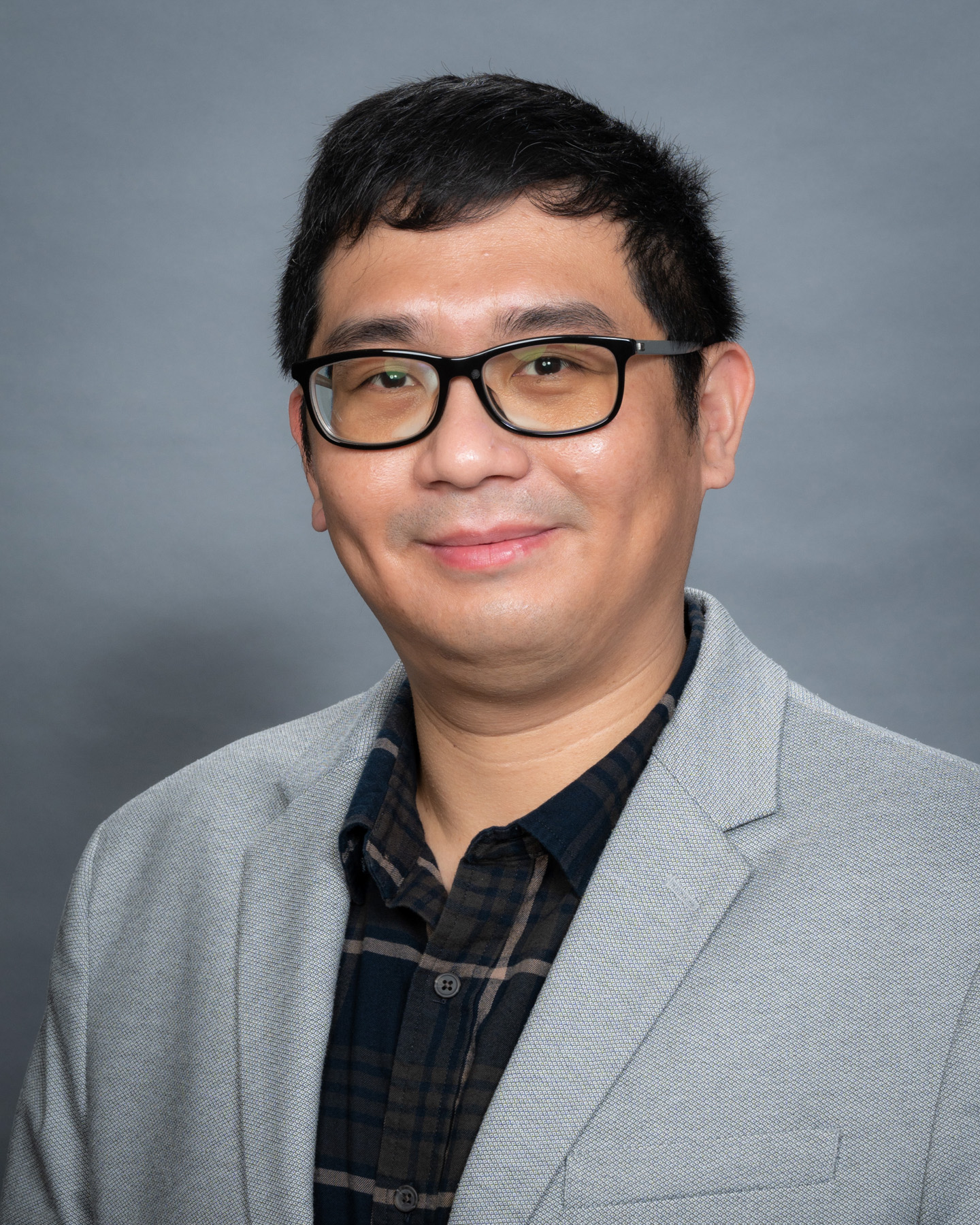 Portrait of Ming Zhong